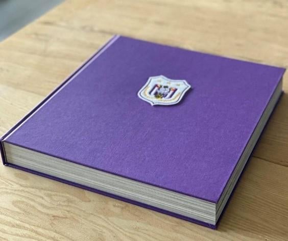 RSC Anderlecht, Livres, Sport de ballon, Stijn Verhaeghe, Comme neuf, Enlèvement