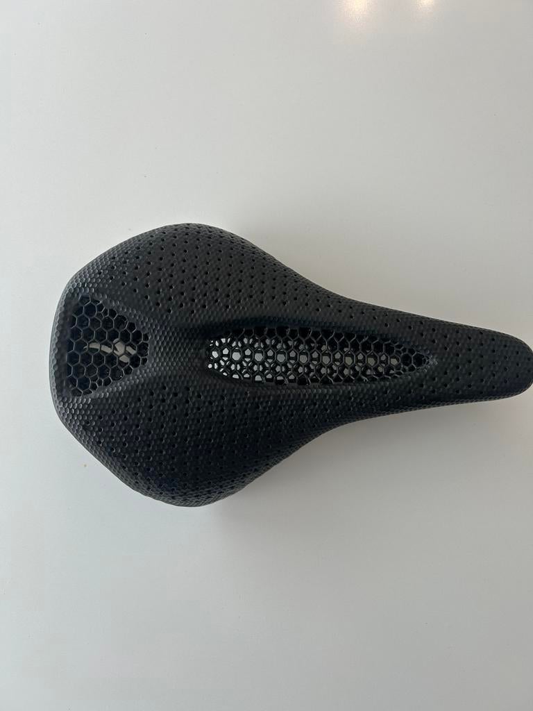 Specialized zadel, Fietsen en Brommers, Fietsonderdelen, Ophalen, Zadel