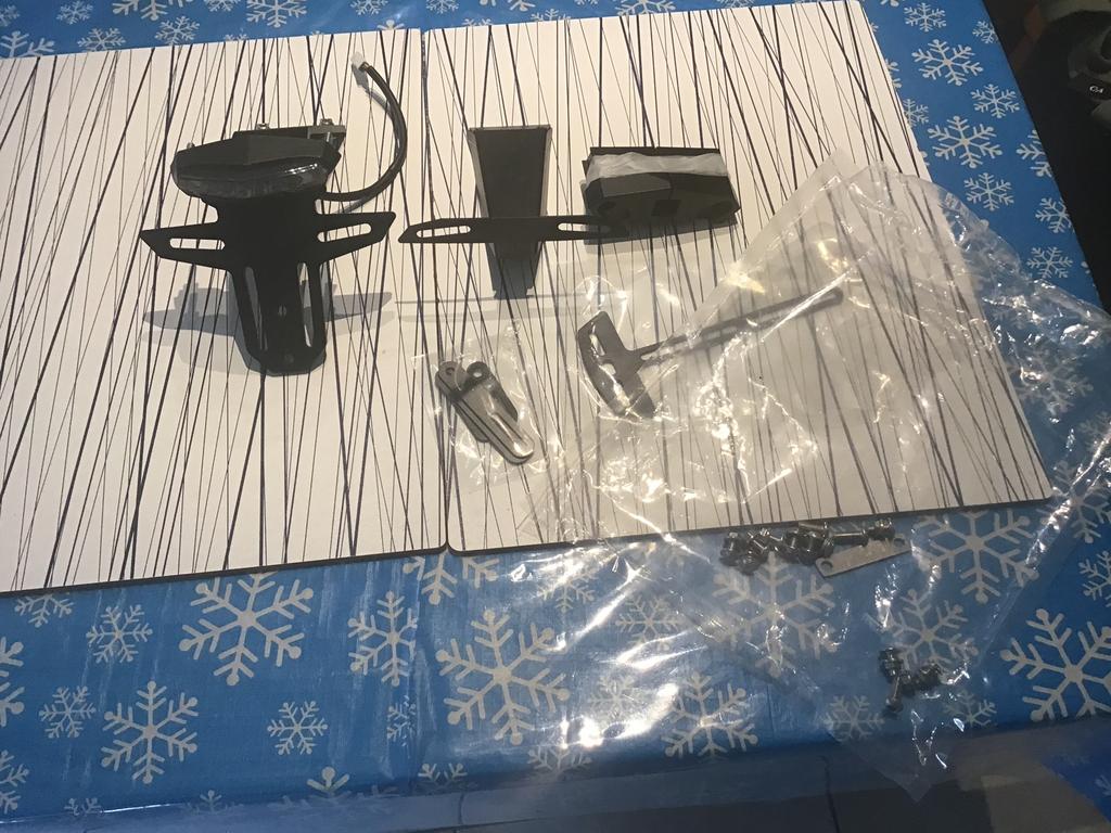 Korte nummerplaat houder voor ktm 790 duke van bagaros site, Motoren, Accessoires | Koffers en Tassen, Ophalen, Gebruikt