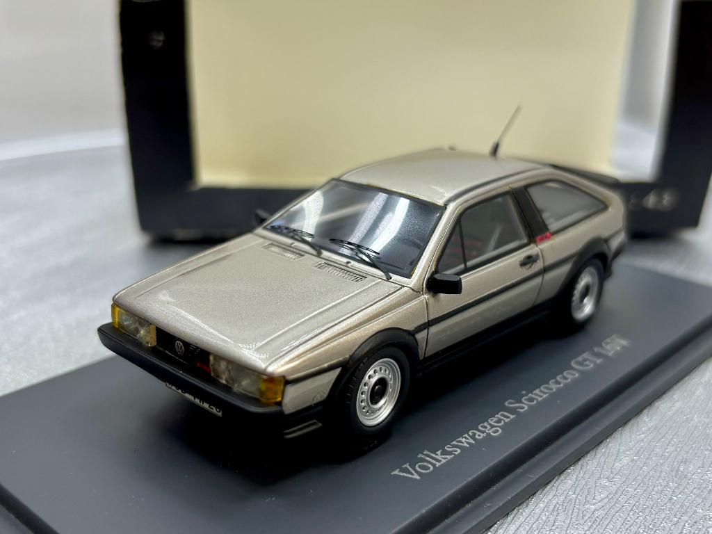 1:43 Volkswagen scirocco GT 16V, Enlèvement ou Envoi, Comme neuf, Voiture