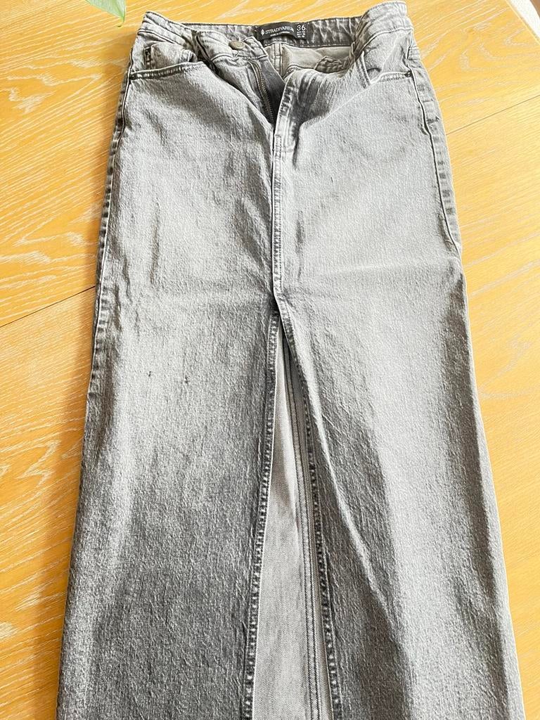 Kleding, Kleding | Dames, Spijkerbroeken en Jeans, Ophalen, Zo goed als nieuw