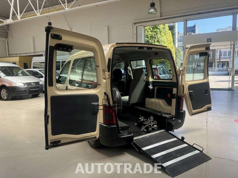 Peugeot Partner Invalide vervoer |1.9Diesel |Luchtveren |Gar, Voorwielaandrijving, 4 deurs, 4 cilinders, Beige