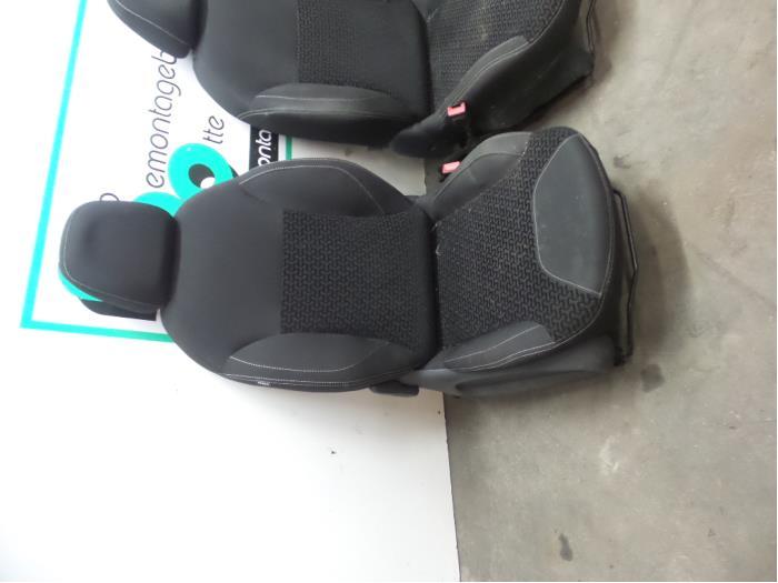 Siège droit d'un Citroen C3 (C3 09-), Autos : Pièces & Accessoires, -, 3 mois de garantie, Utilisé, -