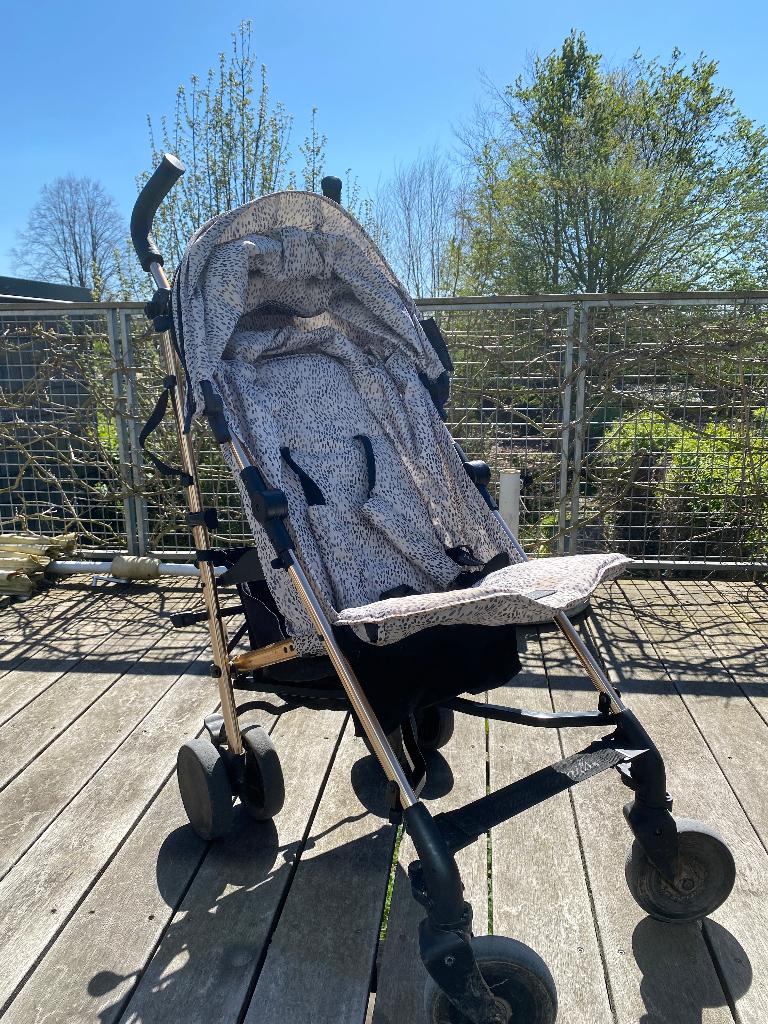 Stijlvolle buggy van Elodie Details (model Stockholm), Enfants & Bébés, Buggys, Utilisé, Autres marques, Dossier réglable, Ombrelle