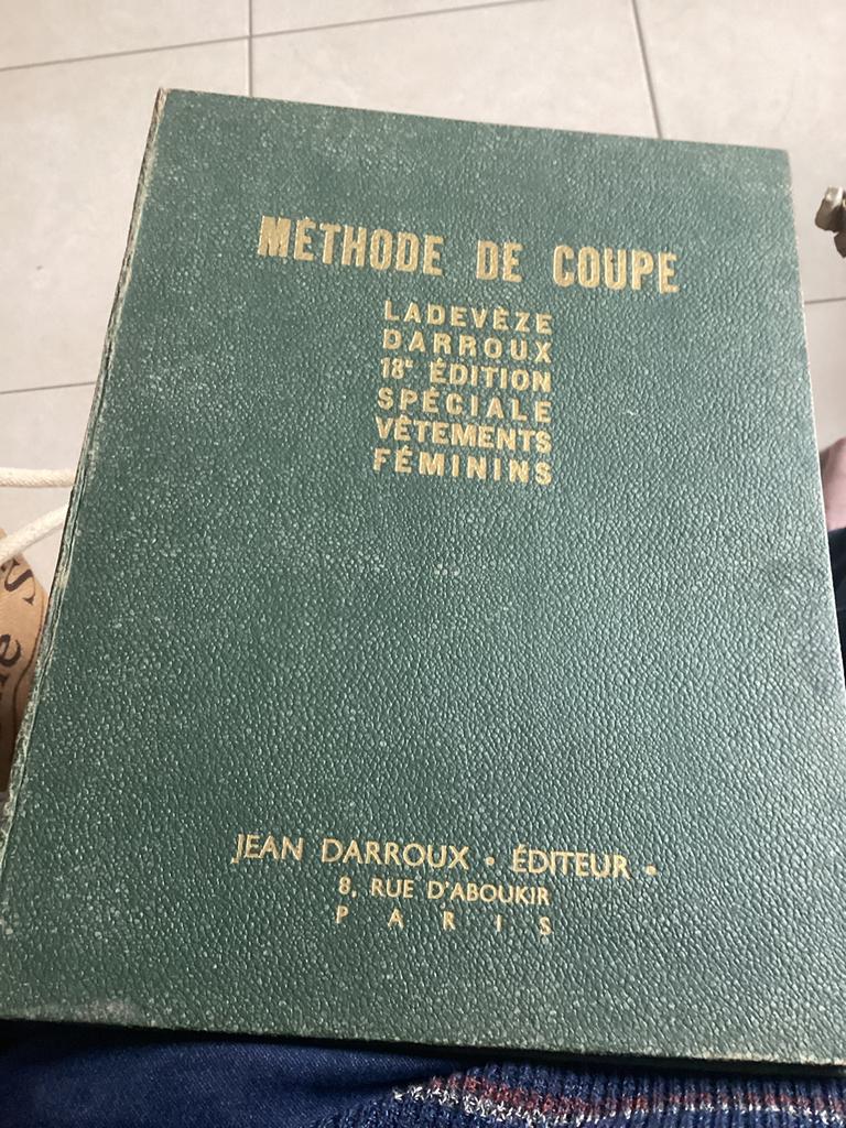Rare livre ancien les methodes  ladeveze Darroux paris, Enlèvement