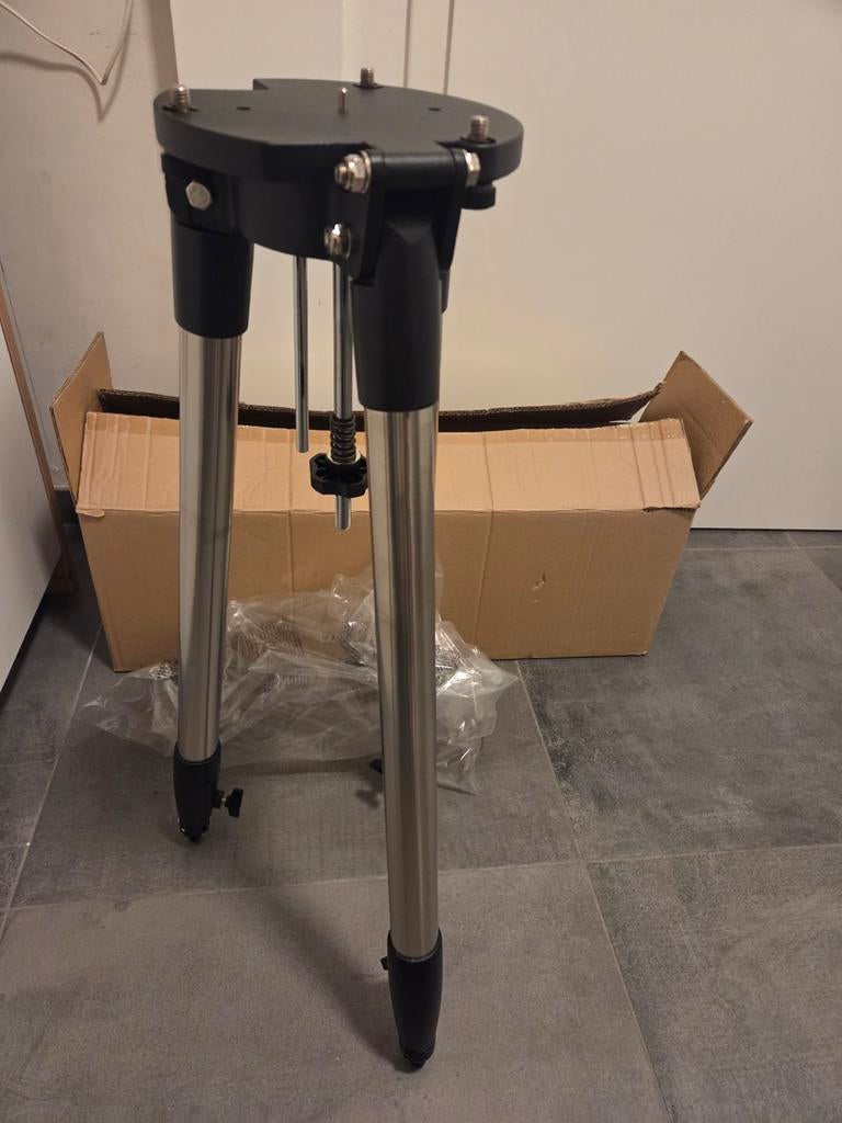 Nieuw Celestron-statief voor starsense-telescoop, Audio, Tv en Foto, Optische apparatuur | Telescopen
