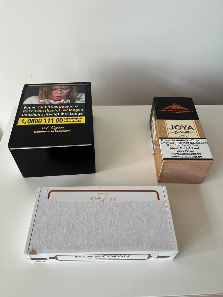 Boîtes de cigares, Enlèvement, Comme neuf