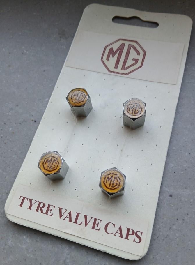 MG type F / TF original valve caps, Autos : Pièces & Accessoires, Pneus & Jantes, Jante(s), Véhicule de tourisme, Neuf, Enlèvement