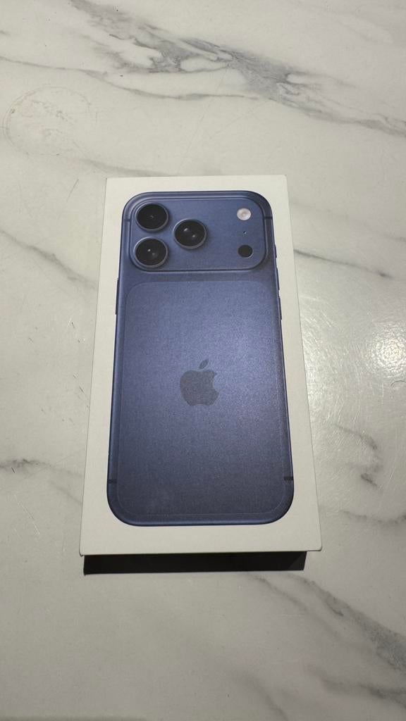 𝙄𝙋𝙃𝙊𝙉𝙀 17𝙋𝙍𝙊 𝙣𝙞𝙚𝙪𝙬/𝙤𝙣𝙜𝙚𝙤𝙥𝙚𝙣𝙙, Telecommunicatie, Mobiele telefoons | Apple iPhone, Nieuw, 256 GB, Zonder abonnement