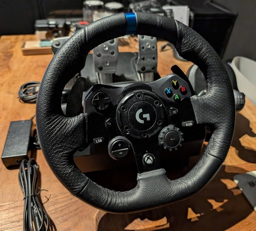 Logitech G923 Racestuur en pedalen - Xbox & PC, Consoles de jeu & Jeux vidéo, Enlèvement, Comme neuf, Contrôleur, Xbox Series S