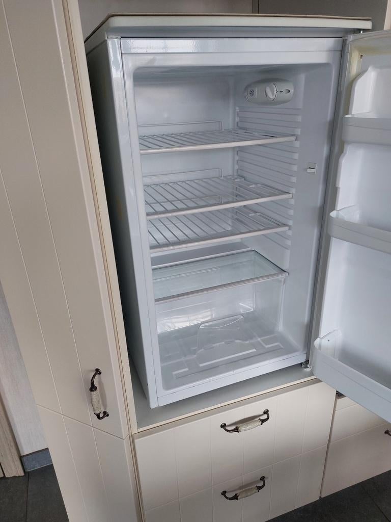 Réfrigérateur, Beko, LHD 1500 HCA, Electroménager, Enlèvement, 45 à 60 cm, 100 à 150 litres, Moins de 85 cm