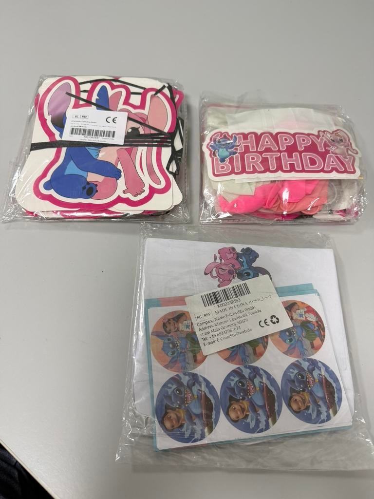 Nouveau lot décorations d'anniversaire à gros points roses, Hobby & Loisirs créatifs, Articles de fête, Neuf, Décoration, Enlèvement ou Envoi