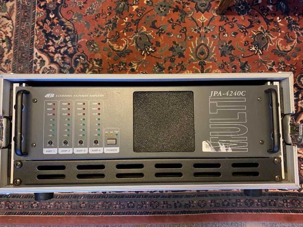Amplificateur de puissance Jeil Jpa-4240C, 4 X 240 watt, Musique & Instruments, Amplis | Clavier, Moniteur & Sono, 500 à 1000 watts