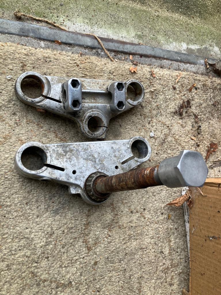 T-stuk en kroonplaat clamps 38 mm Laverda 750SF2 10003C, Motoren, Ophalen of Verzenden, Gebruikt