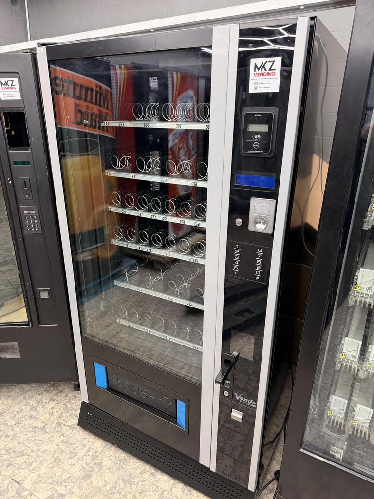 Vendo snackautomaat refurbished + garantie, Ophalen of Verzenden, Zo goed als nieuw