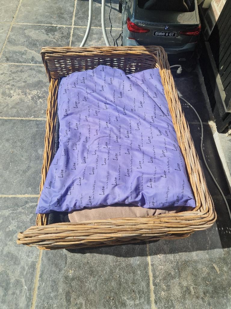 Panier en osier pour chien, beige, Animaux & Accessoires, Enlèvement, Comme neuf, Roseau