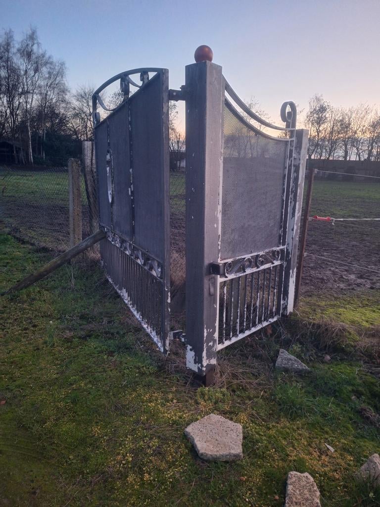 Kasteel poort, Tuin en Terras, Ophalen