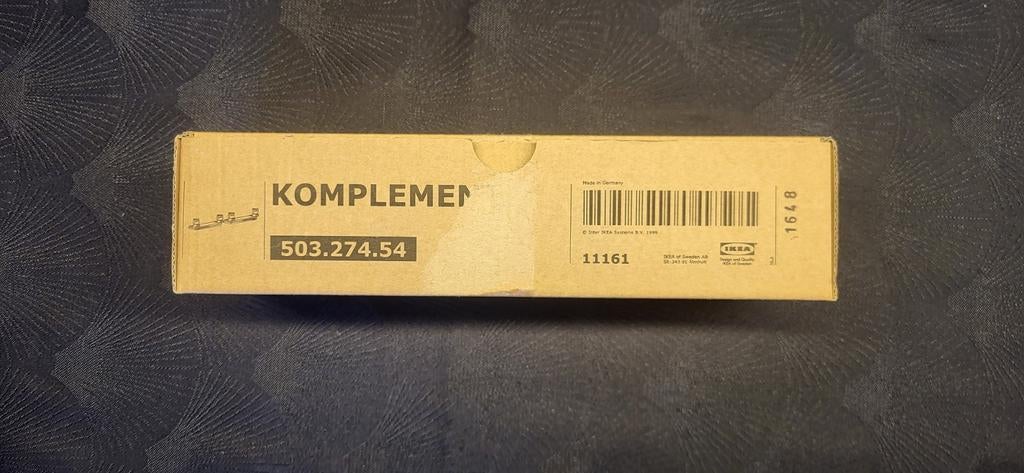 Ikea KOMPLEMENT 503.274.54, Enlèvement