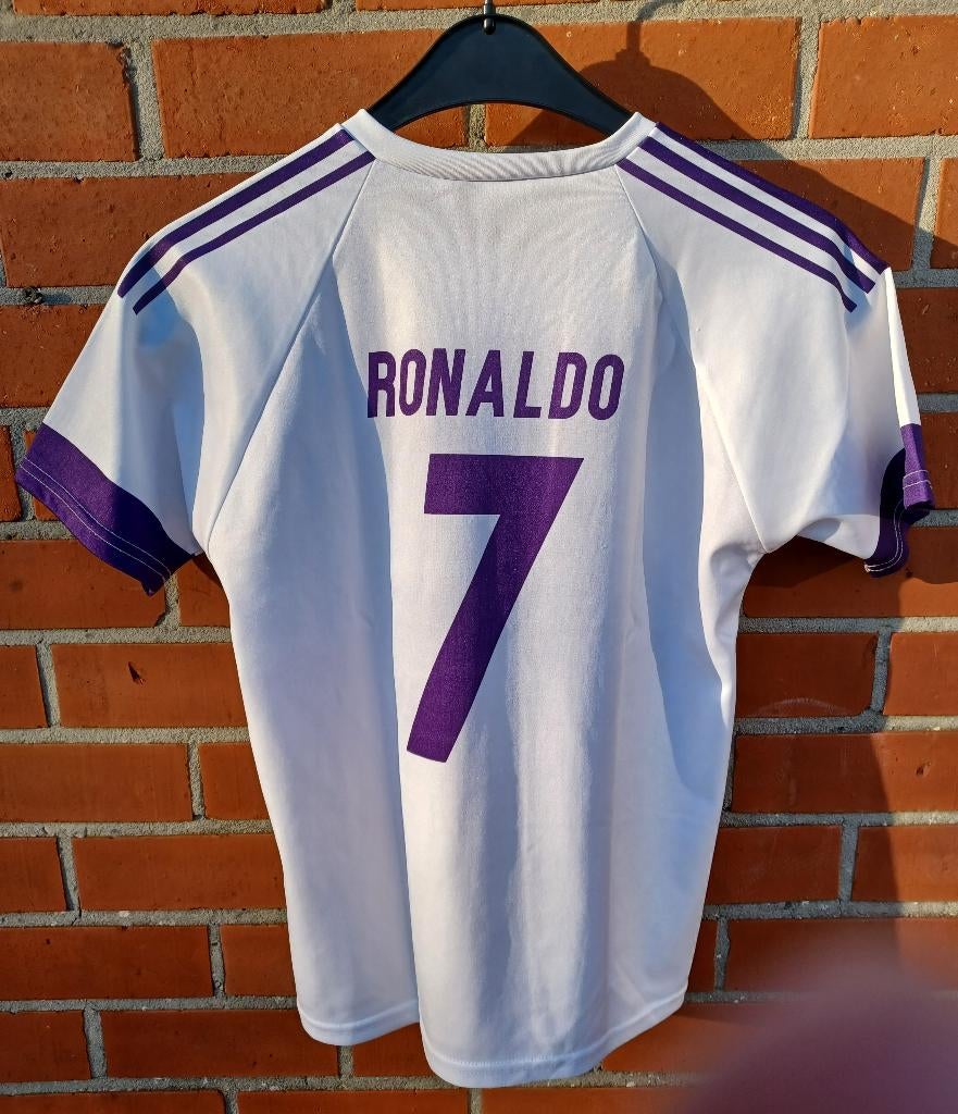Truitje, broekje en kousen Real Madrid - Ronaldo, Maat XS of kleiner, Ophalen of Verzenden, Gebruikt, Shirt