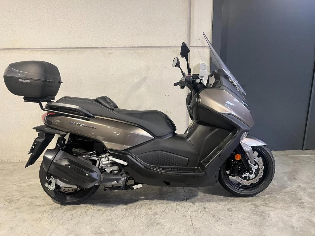 SYM Maxsym 400 luxescooter splinternieuw (bj 2024) - foto 2