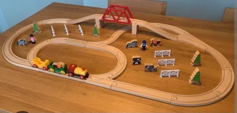 Brio treinset 33033 boerderij, Kinderen en Baby's, Speelgoed | Houten speelgoed, Ophalen of Verzenden