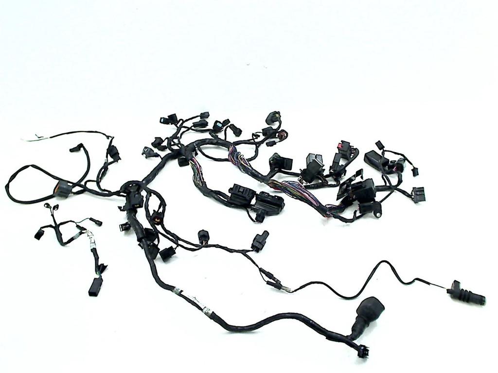 FAISCEAU DE CÂBLAGE DIVERS Street Triple 675 R 2013-2017, Dhr. S. di Majo, Utilisé, Info@cama-motorparts.nl, P.J. Troelstraweg 8 8
3144 CX  MAASSLUIS, NL