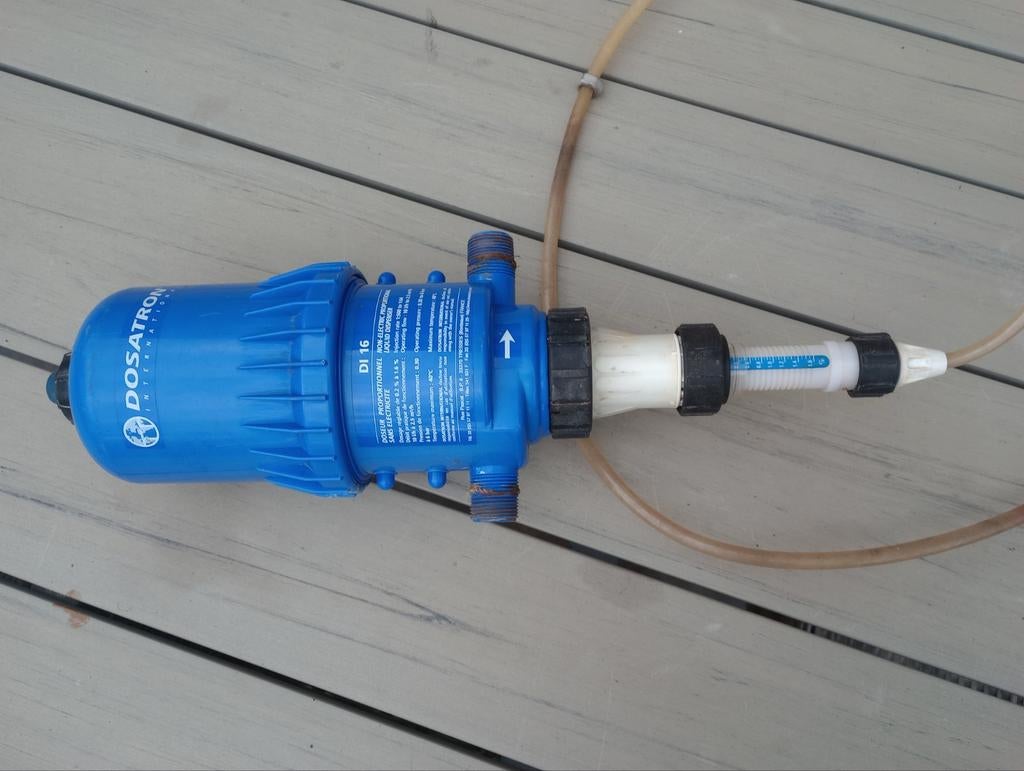 Dosatron DI 16 doseertoestel, Dieren en Toebehoren, Overige Dieren-accessoires, Ophalen