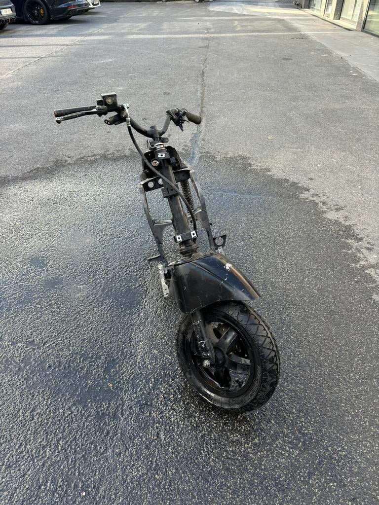 Piaggio zip frame, Fietsen en Brommers, Ophalen, Gebruikt, Piaggio