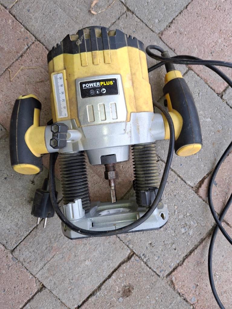 Bovenfrees, Bricolage & Construction, Enlèvement, Routeur