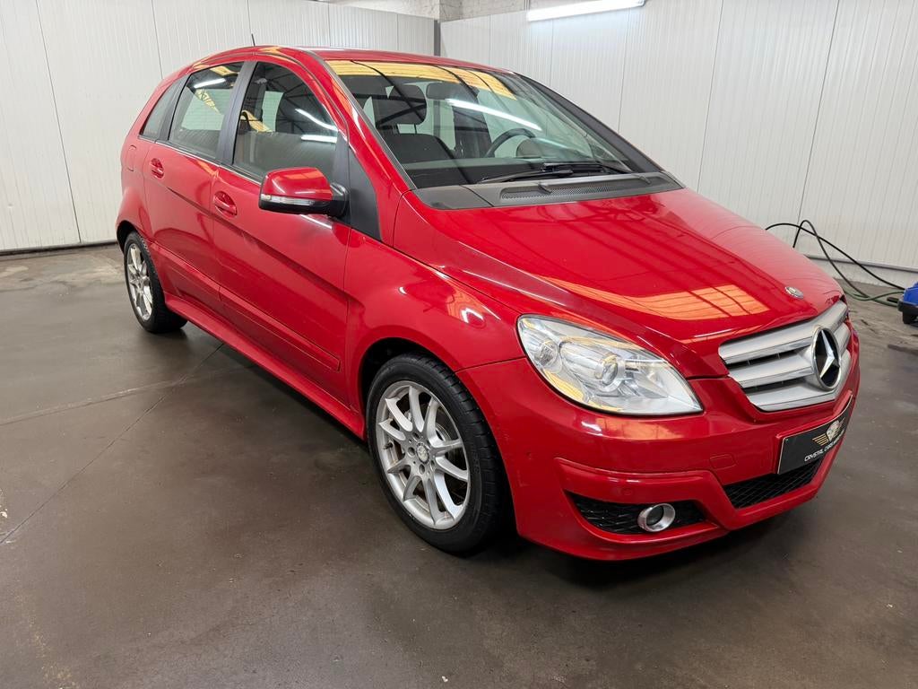 Mercedes-Benz B200 2009 AUTOMAAT, Auto's, Mercedes-Benz, Stof, Bedrijf, Euro 4, Rood