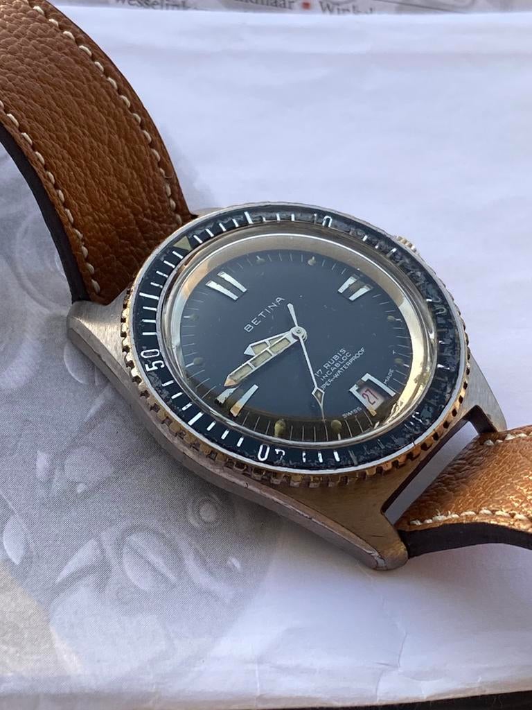Betina Diver Automatic Vintage '60 (rare), Montre-bracelet, Enlèvement ou Envoi, Cuir, Acier