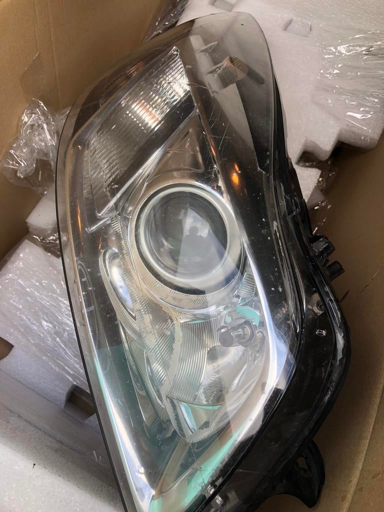 Koplamp Opel insignia passagiers kant (vocht probleem), Ophalen of Verzenden, Gebruikt, Opel
