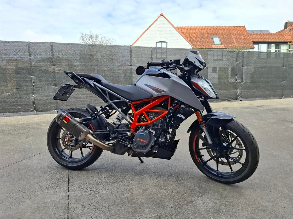 Ktm duke 125CC Autorijbewijs, Motoren, Motoren | Overige merken, Bedrijf, Sportuitlaat, Ophalen