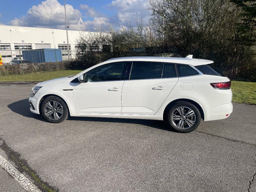 Renault Mégane Grand Tour E Tech hybride rechargb Break 2022, Autos, Noir, 5 portes, Break, Automatique