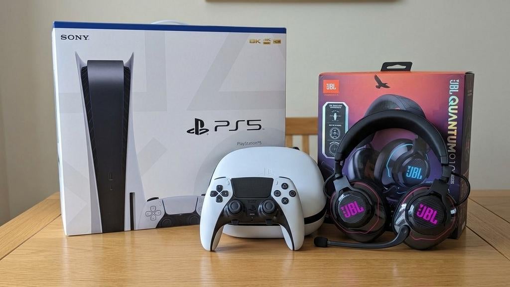 LOT PS5+MANETTE EDGE+CASQUE JBL QUANTUM 910