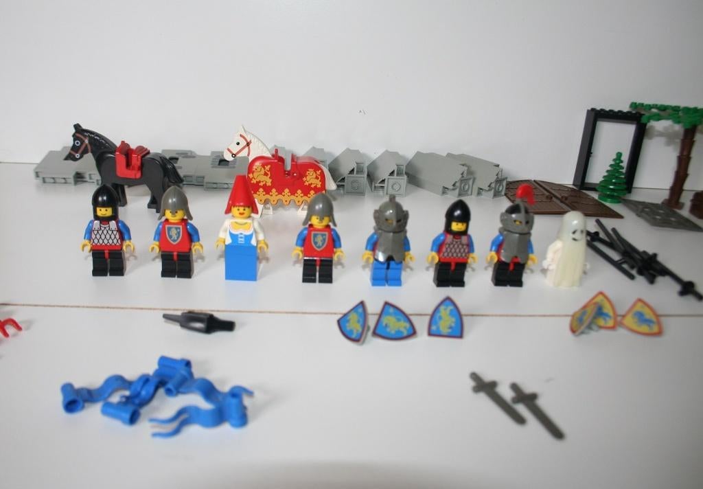 Lego castle ridders 6081 Crusaders King's Mountain Fortress, Ophalen, Lego