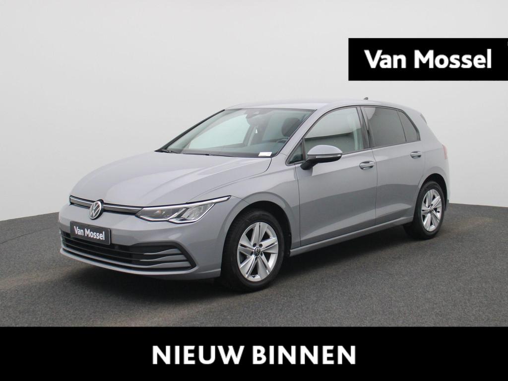 Volkswagen Golf VIII 1.0 TSI 81kW Life, Autos, Argent ou Gris, Achat, Entreprise, 620 kg