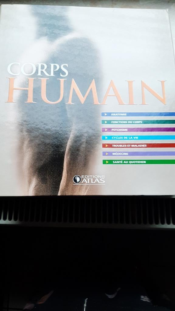 Classeur sur le corps humain Atlas, Enlèvement, Utilisé, Atlas