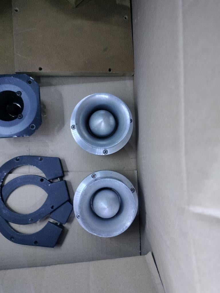 2 JBL SIGNATURE 075, Enlèvement