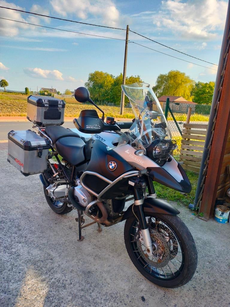 Bmw r1200gs adventure