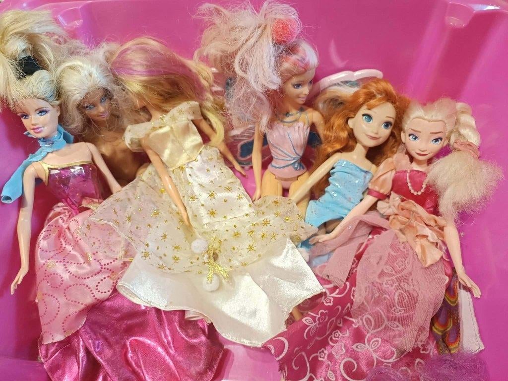 Lot de Barbies, Verzenden, Gebruikt, Barbie