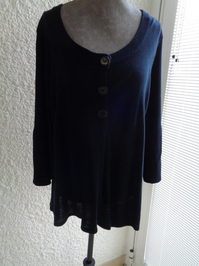 Gilet marine. Marque: "BLEU BONHEUR". Taille 42/44, Vêtements | Femmes, Pulls & Gilets, Porté, Bleu, Enlèvement ou Envoi