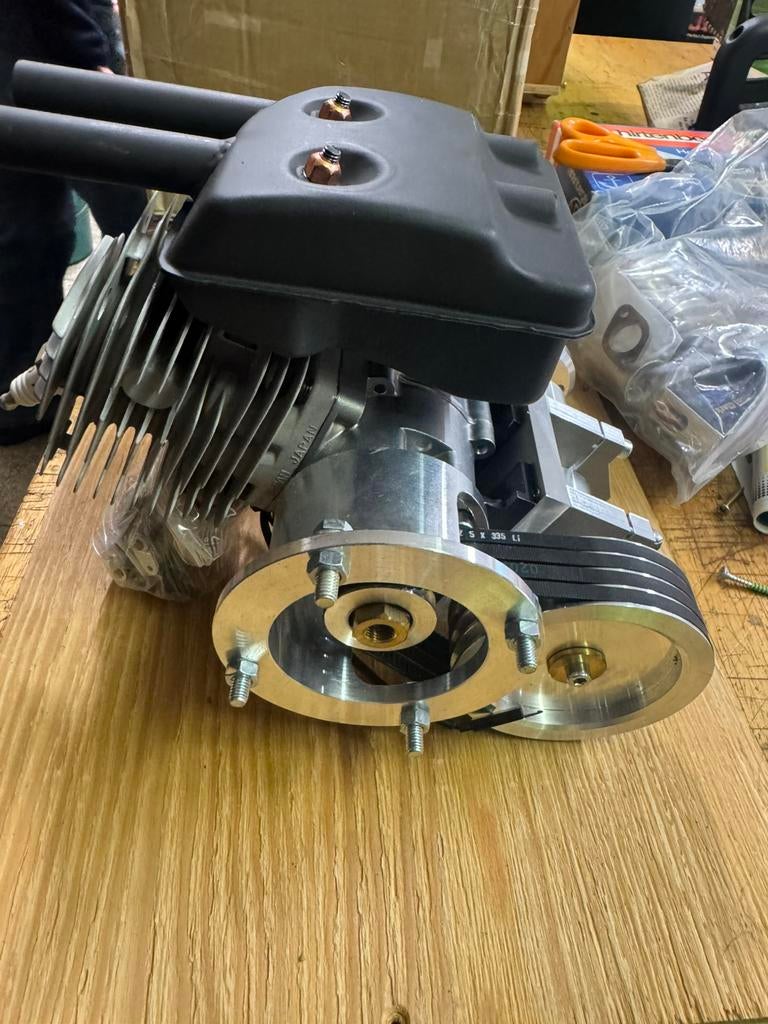 Moteur Zenoa 62 réducteur NEUF, Enlèvement