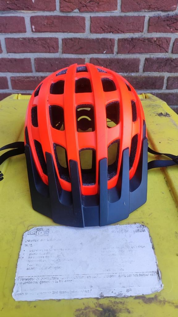 Lazer mtb helm, Ophalen