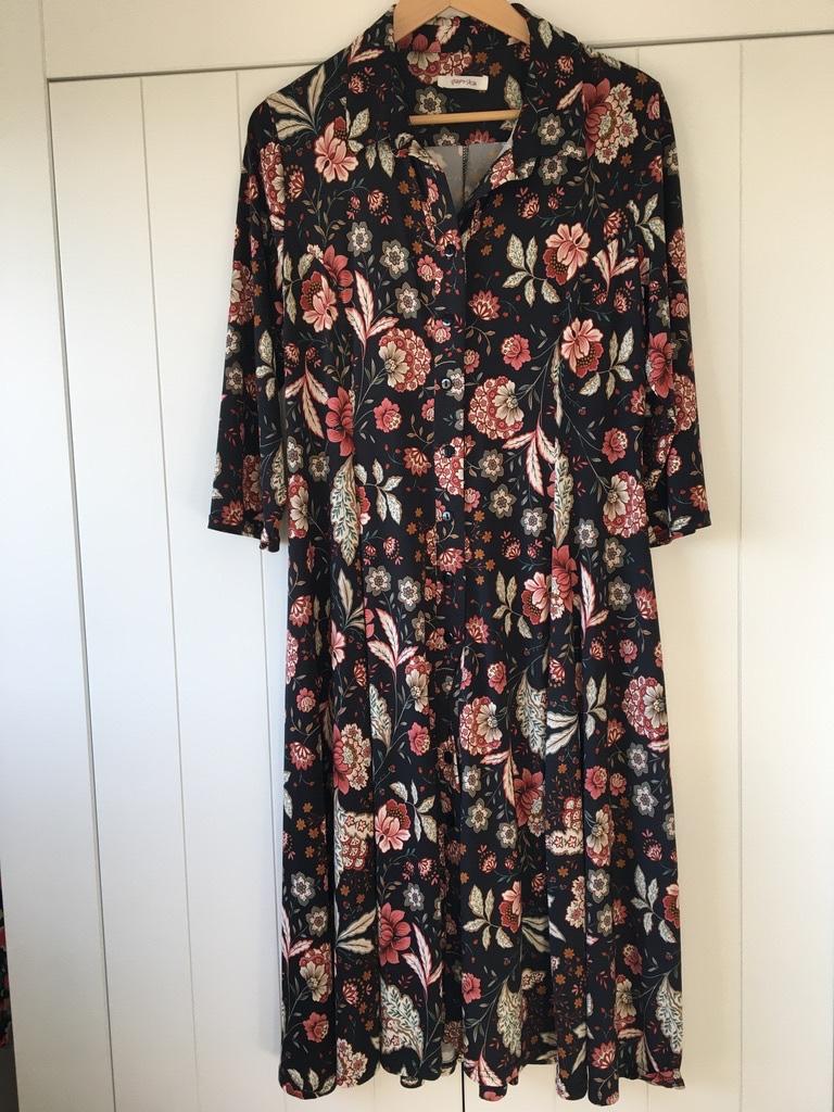 PAPRIKA, mooie jurk maat M (herfst- en winterC.), Kleding | Dames, Grote Maten, Ophalen of Verzenden, Zo goed als nieuw, Paprika