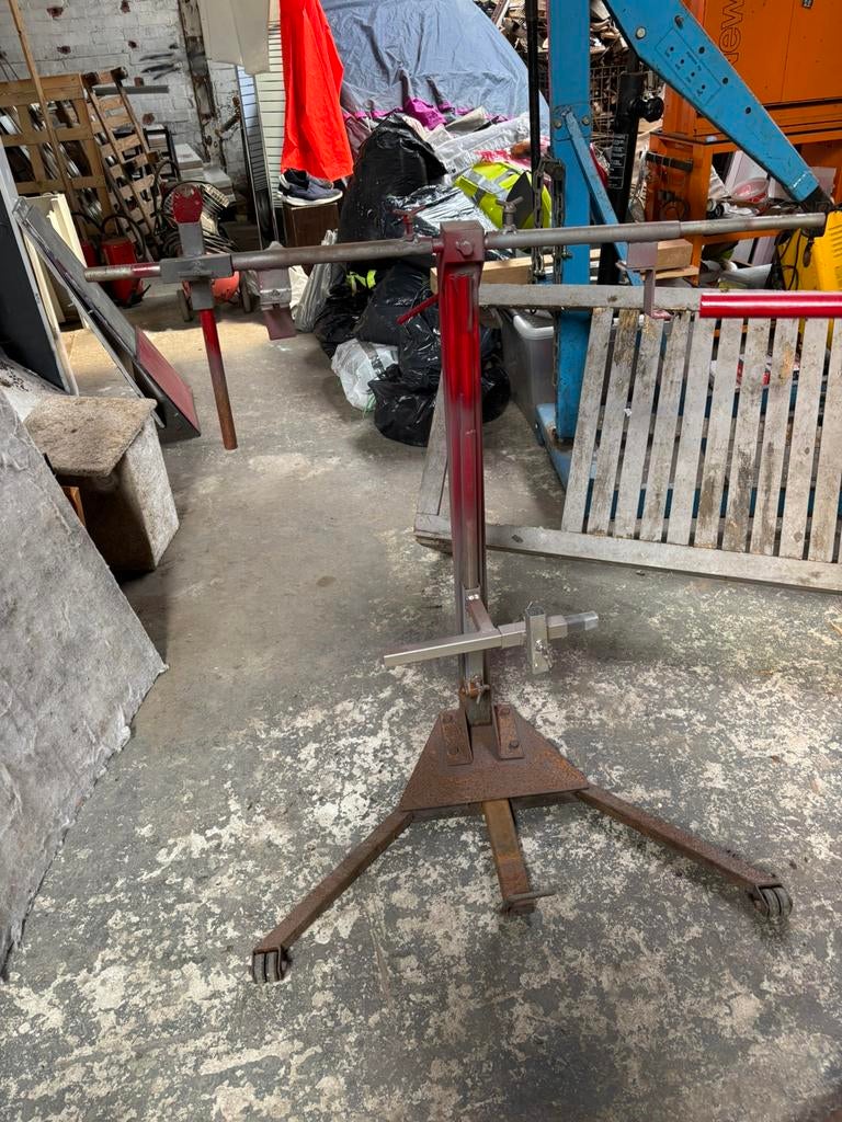 Support de carrosserie, support en tôle, Enlèvement, Utilisé