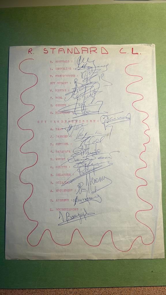 Echte handtekeningen van Standard Luik kampioen 1982/83, Verzenden, Gebruikt