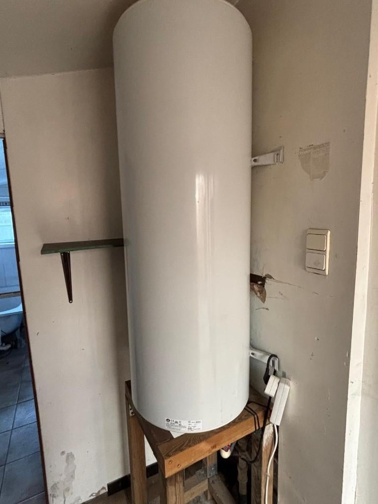 Chaudière 200l, Enlèvement, 3 à 5 ans, 100 litres ou plus, Gaz naturel