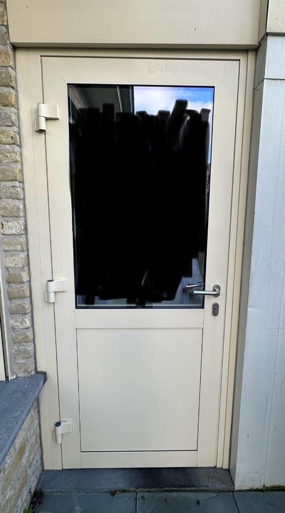 Porte arrière et porte extérieure, Porte extérieure, Enlèvement, 80 à 100 cm, 200 à 215 cm