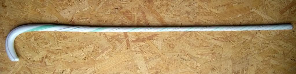 Canne de conscrit Murano opaline torsadée: Circa:1865-1890., Enlèvement